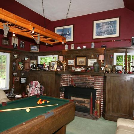 Howarth House Bed And Breakfast フィッチバーグ エクステリア 写真