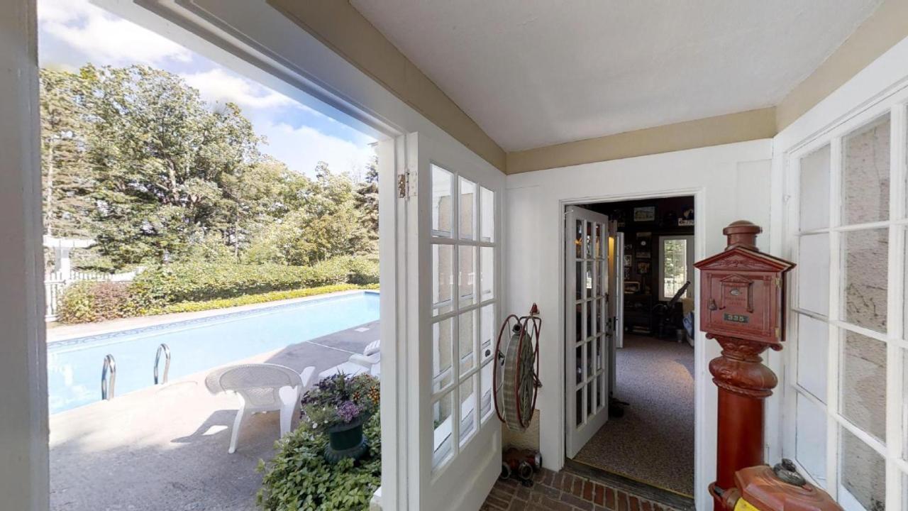 Howarth House Bed And Breakfast フィッチバーグ エクステリア 写真